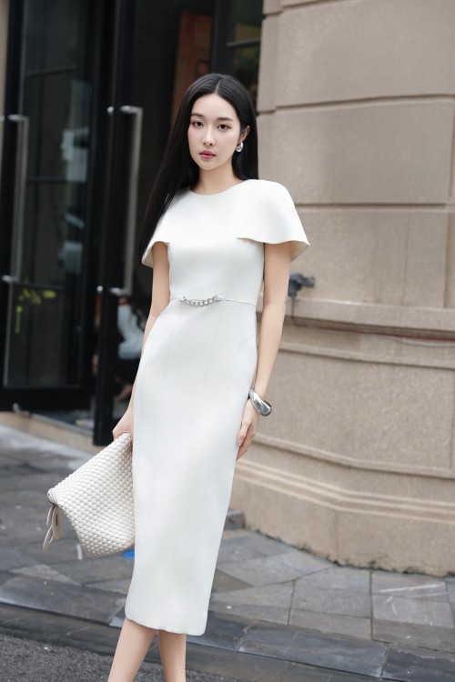 Sixdo Cream Raw Pencil Dress